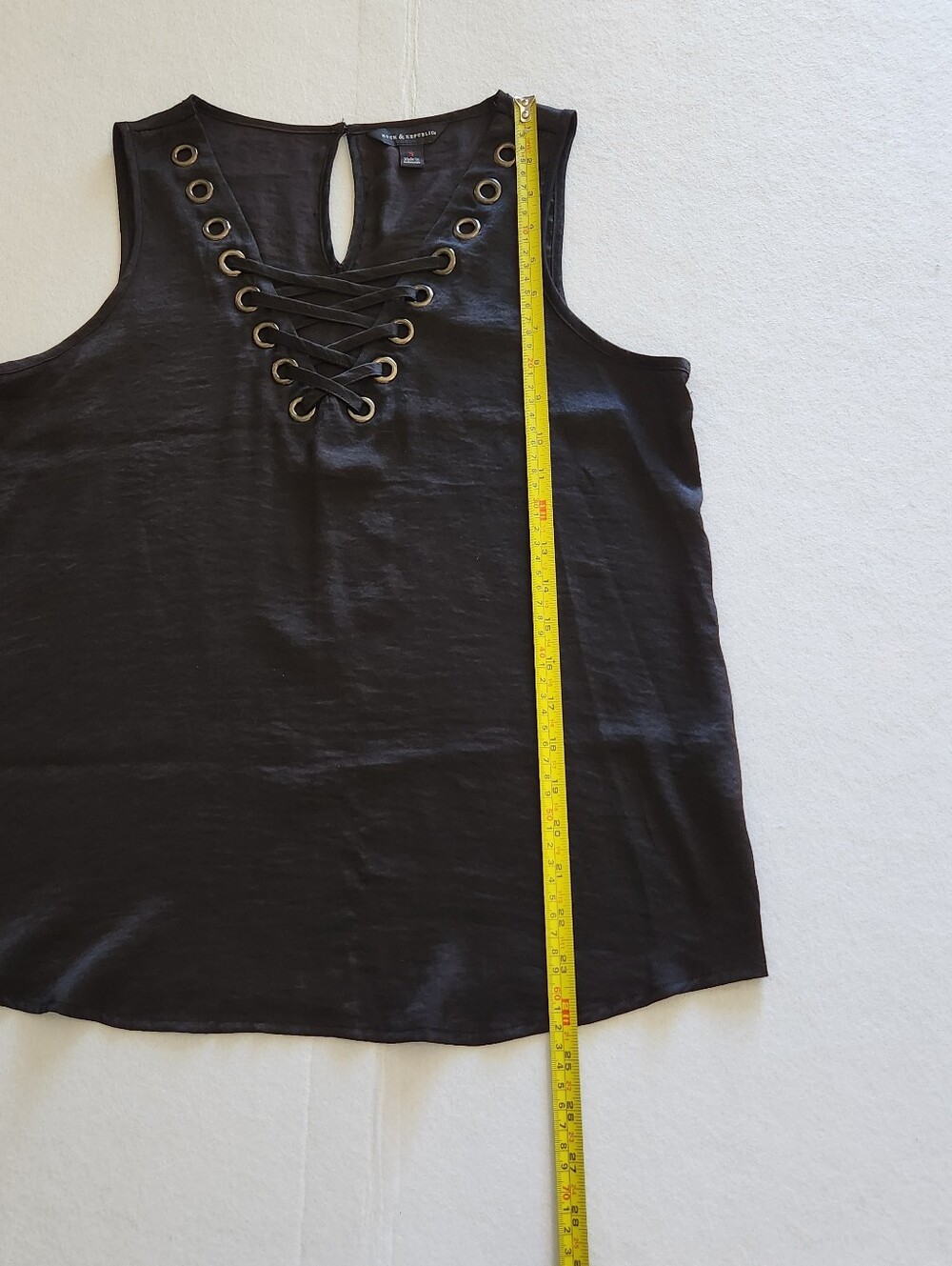 Rock & Republic Black Lace-Up Sleeveless Tank Size Small - Picture 4 of 8